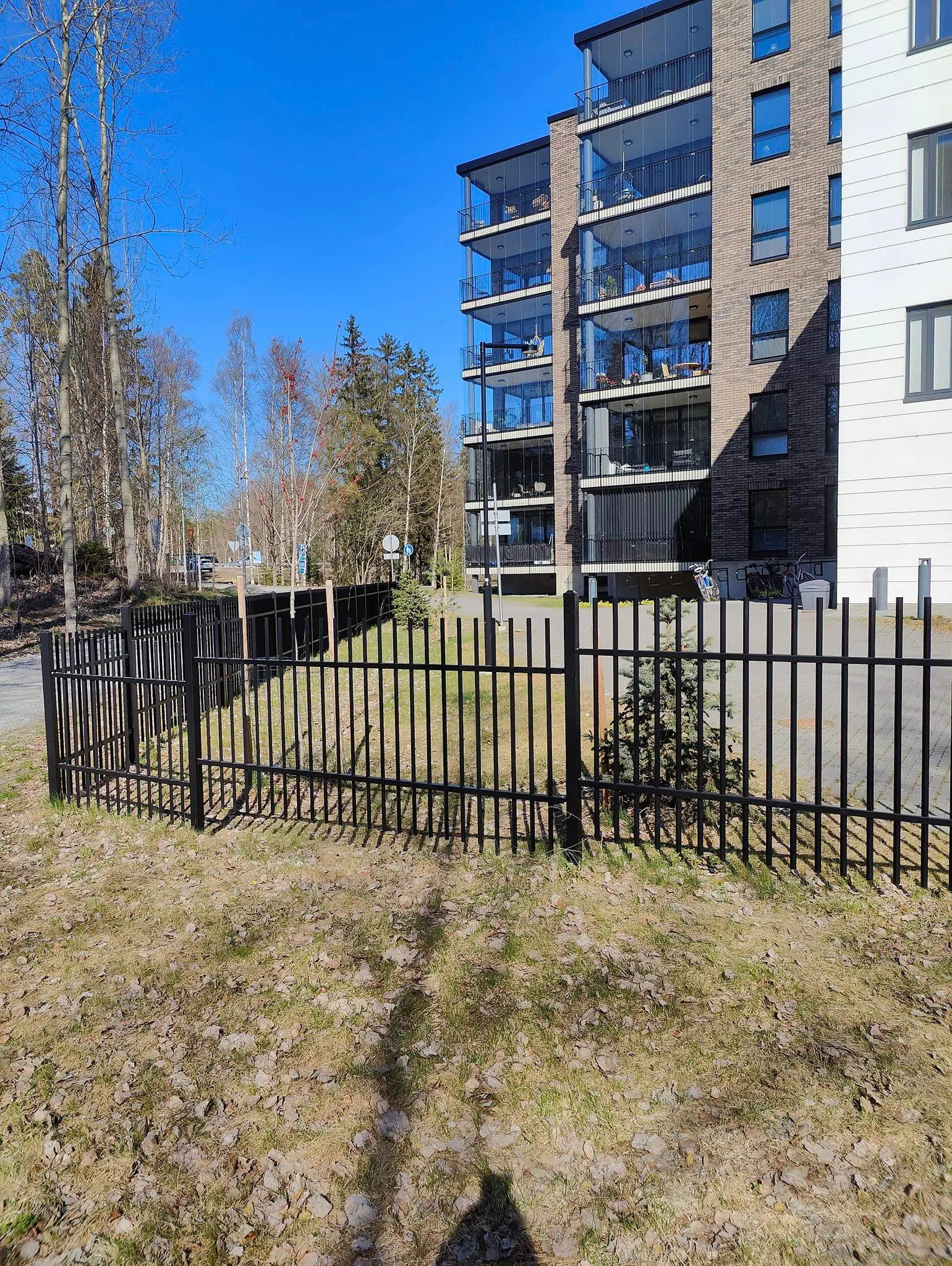 Scandkom alumiini tai teräs aita.